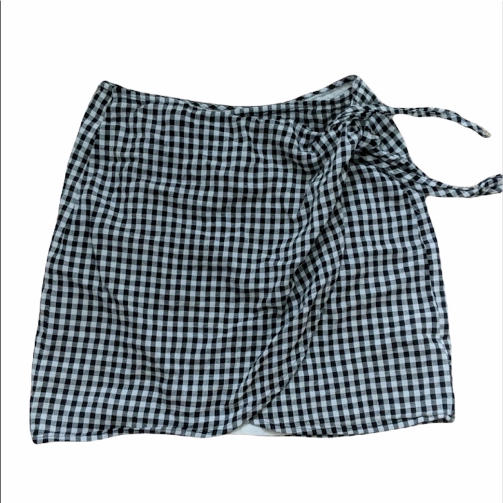 🧵 Madewell Checked Wrap Skirt